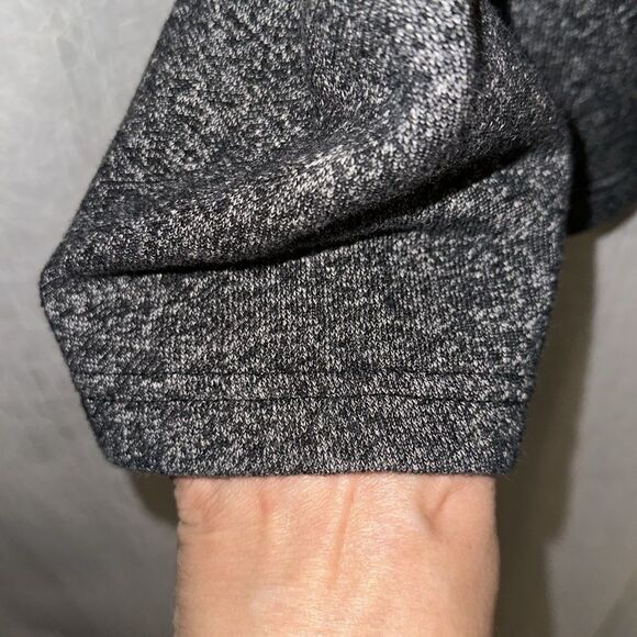 Tommy Bahama L Heather Gray Silver French Terrycloth Pullover Sweatshirt - Picture 5 of 11